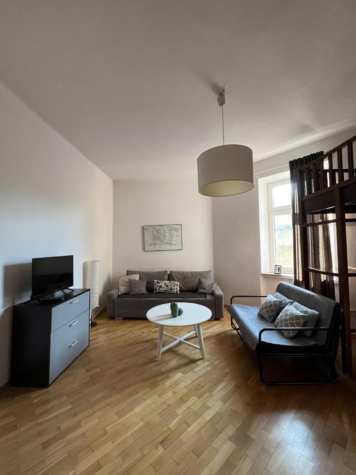 Downtown Apartment B Cracóvia Exterior foto